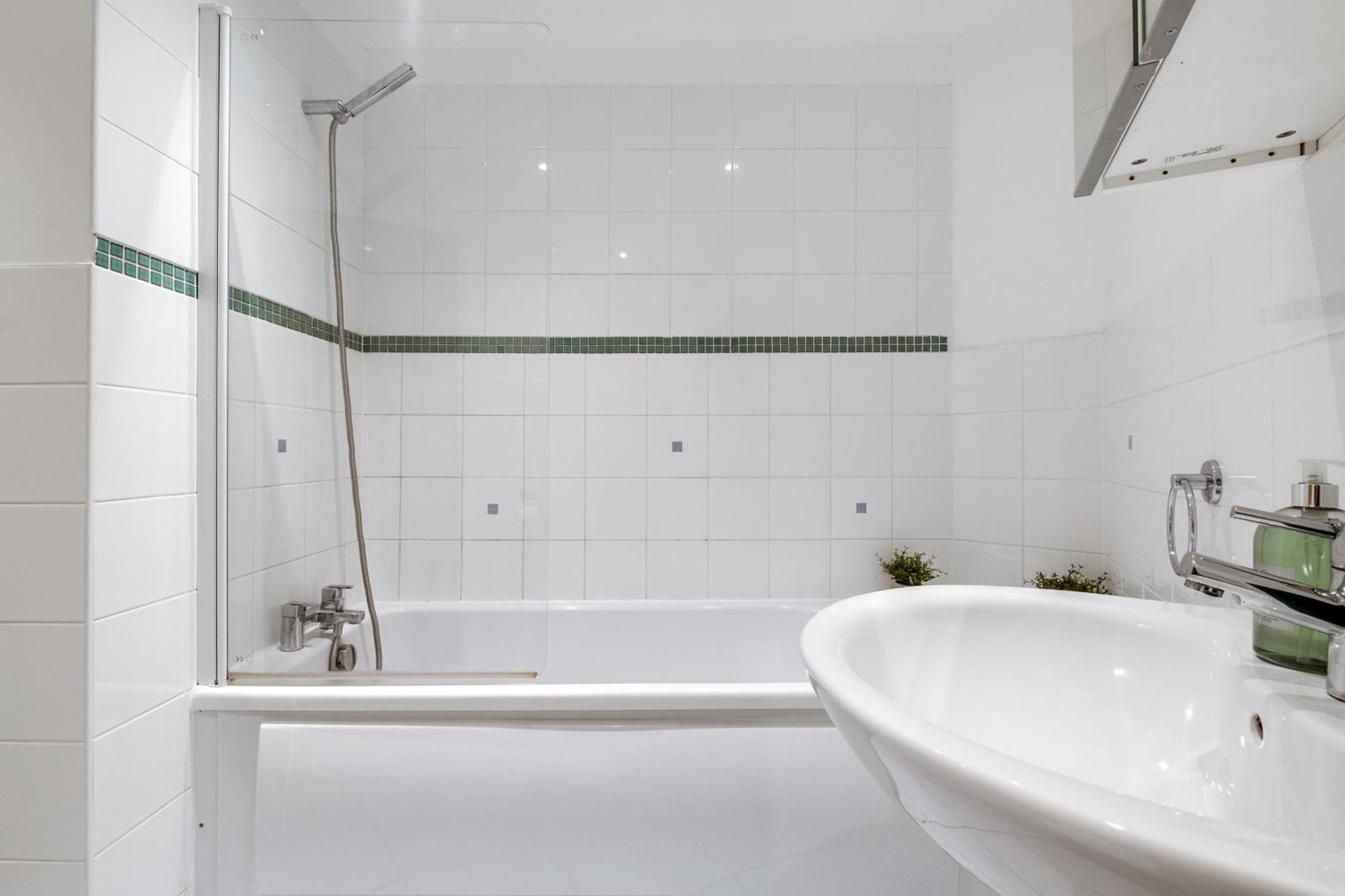 Pluxa Globe - Spacious Apartment In Jq With Parking Birmingham Exteriér fotografie